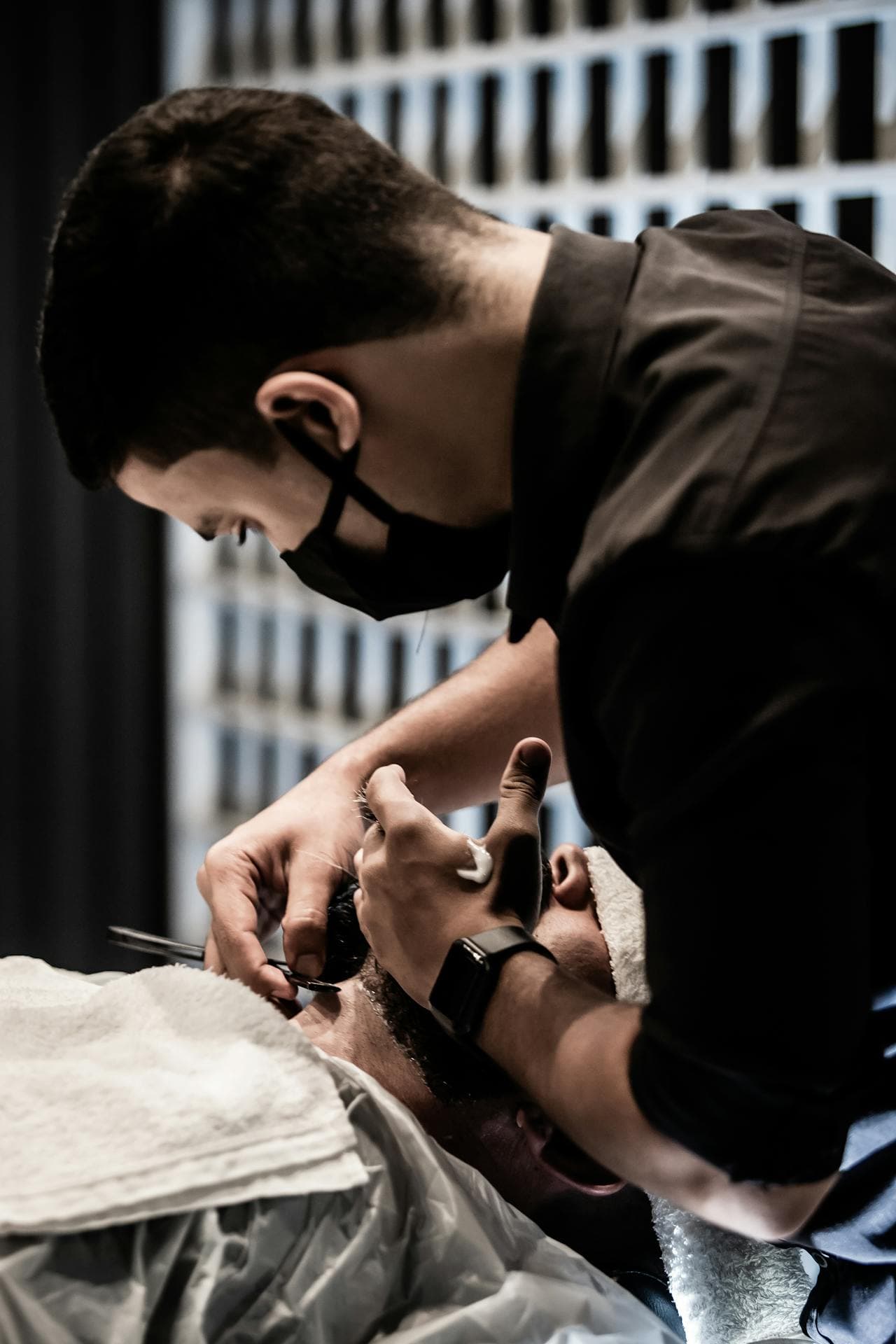 Contour Beard Detail